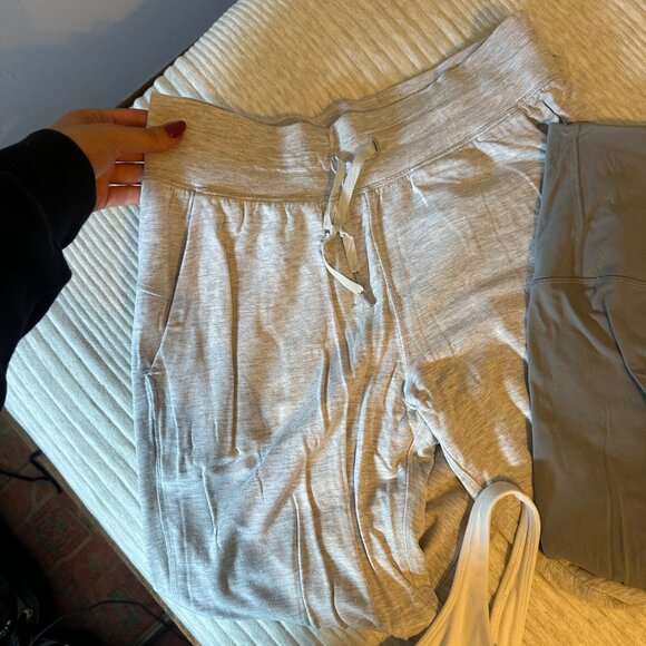 LuluLemon Bundle - Picture 2 of 3